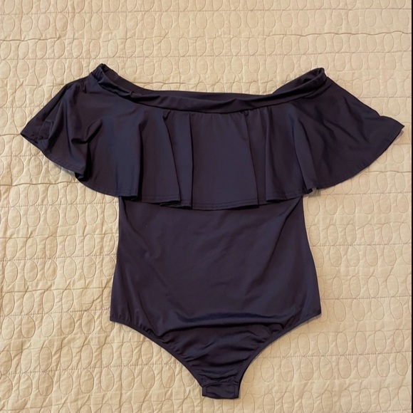 Body Suit Black 1-piece pull-on stretchable worn on or off the shoulders, Size M - Picture 8 of 8